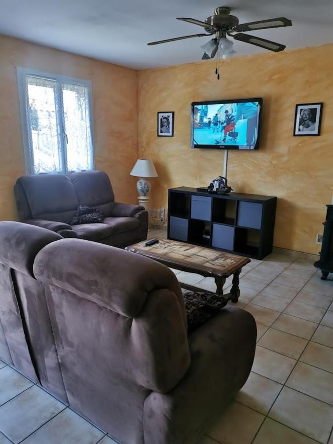 Belle Villa De 90M2 Au Calme Avec Jardin Et Parking A 10 Mn De La Mer En Voiture Fos-sur-Mer Zewnętrze zdjęcie